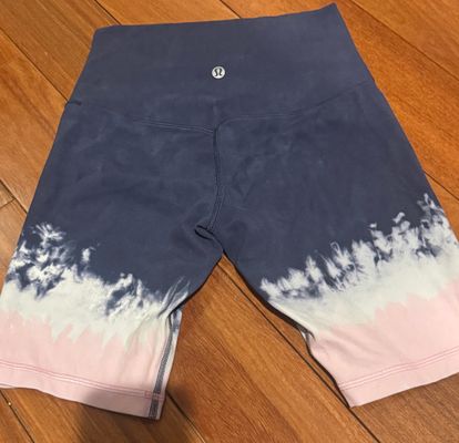 Lululemon tie-dye biker shorts  Women's - S