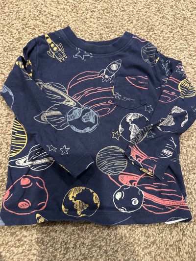 Baby gap long sleeve outer space top Navy with pocket 12-18 Months