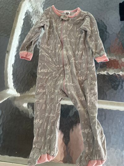 Gerber grey and pink floral footie 6-9 Months