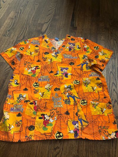 Disney Halloween scrub like medical shirt. Or authentic Disney top could be unisex seems like a large or ext