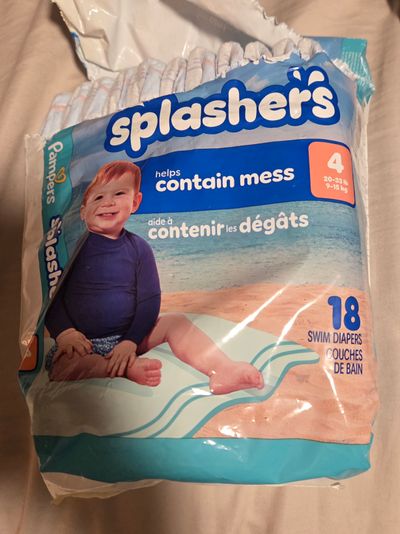 Size 4 20-33lbs Pampers Splashers swim diapers Opened pack 12 left