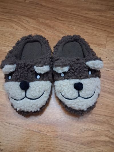 Totes Toasties Kids Puppy Slippers Size 11-12, plush brown sherpa fleece 11 (Lil' Kid)