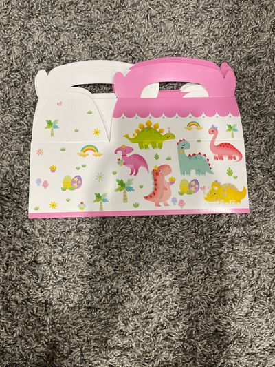 NA 11 pink Dino favor boxes