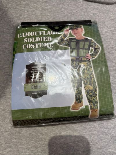 New Soldier Costume Size Small 4-6 4T