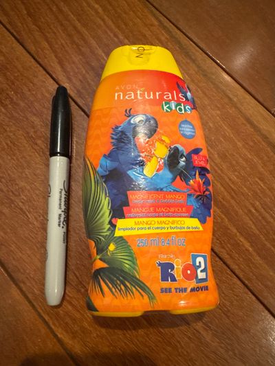 Brand new Avon naturals kids 8.4 ounces Body wash and bubble bath