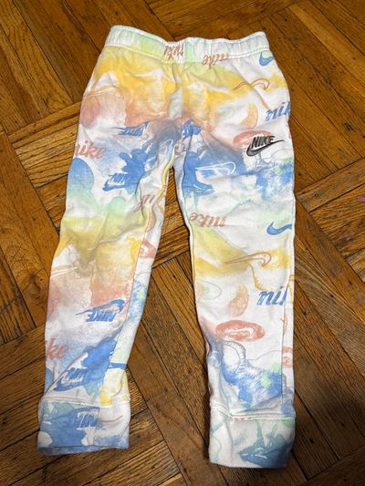 Nike colorful logo sweatpants sz 6  6T/6