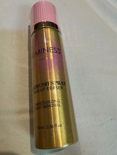 : New Luminess Airbrush Spray Make Up Eraser
