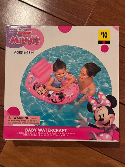 Brand new Disney Junior Minnie Mouse watercraft