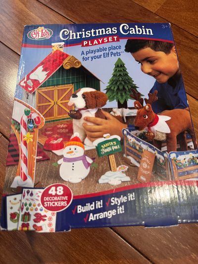 Brand new elf on the shelf cabin place set 48 piec