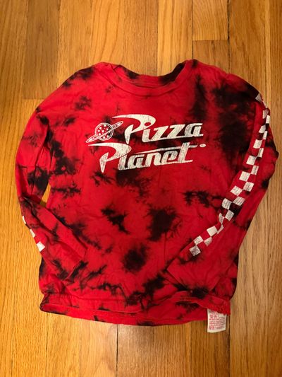 Disney Pizza planet long sleeve 5T/5