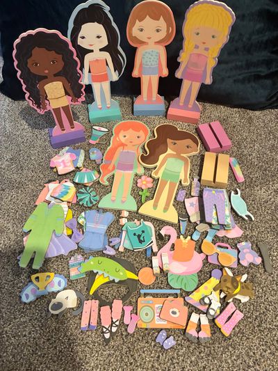 Magnetic doll dress up magnetic wooden dolls with dress up and stands
