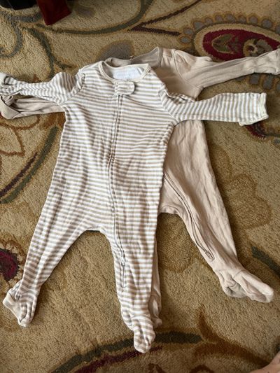 Cloud island Set of 2 footie pajamas 3-6 Months
