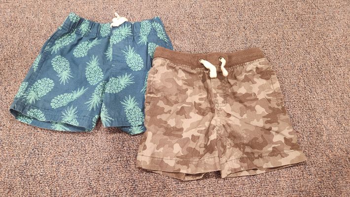 Cat and Jack and Carters Bundle of summer shorts 18 Months
