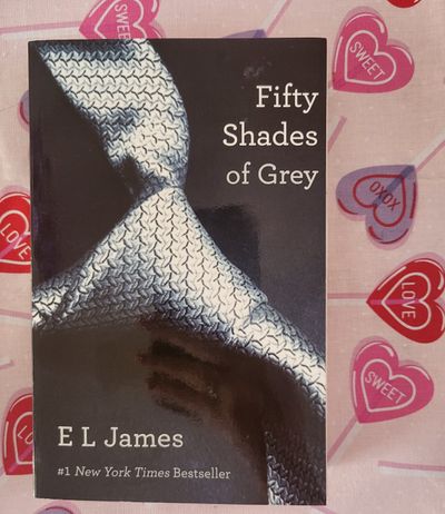 EL James FIFTY SHADES OF GREY  A BOOK OF LOVE AND LUST!!!