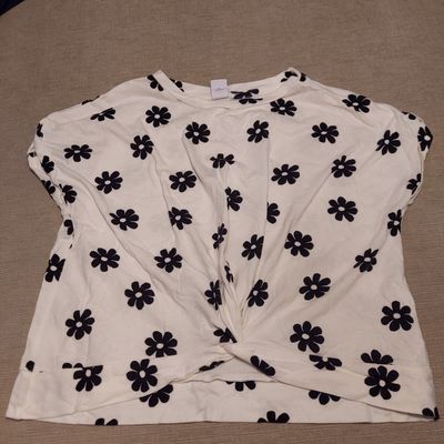 Old navy White w black flowers short sleeve w front tie 10-12