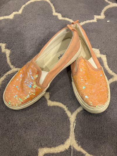 Cat and jack Pink sequins slip on canvas shoes 4 (Big Kid)